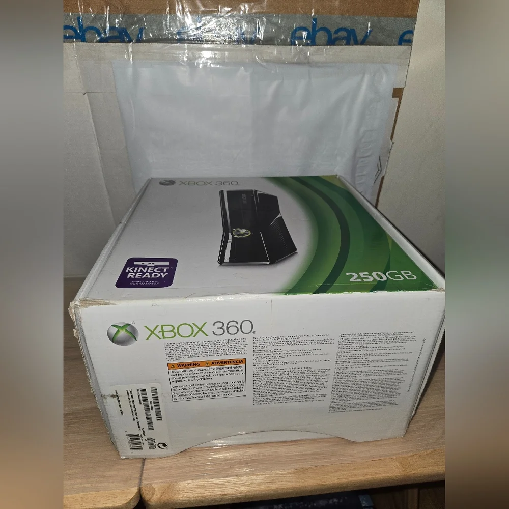 Xbox 360 250GB BOX ONLY NO CONSOLE